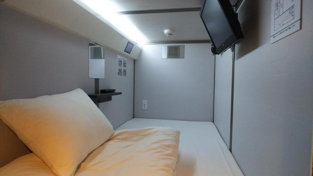 Kobe Capsule Hotel Seki Bagian luar foto